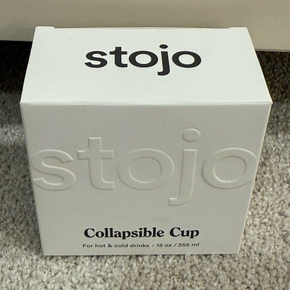 Stojo Collapsible Cup Blue - New in the Box